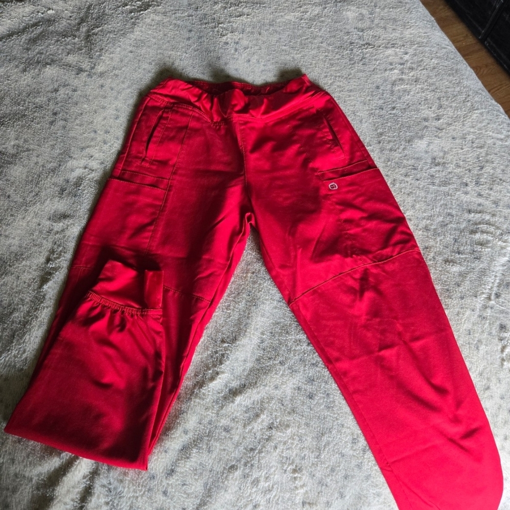 WonderWink Women's Bright Red Joggers